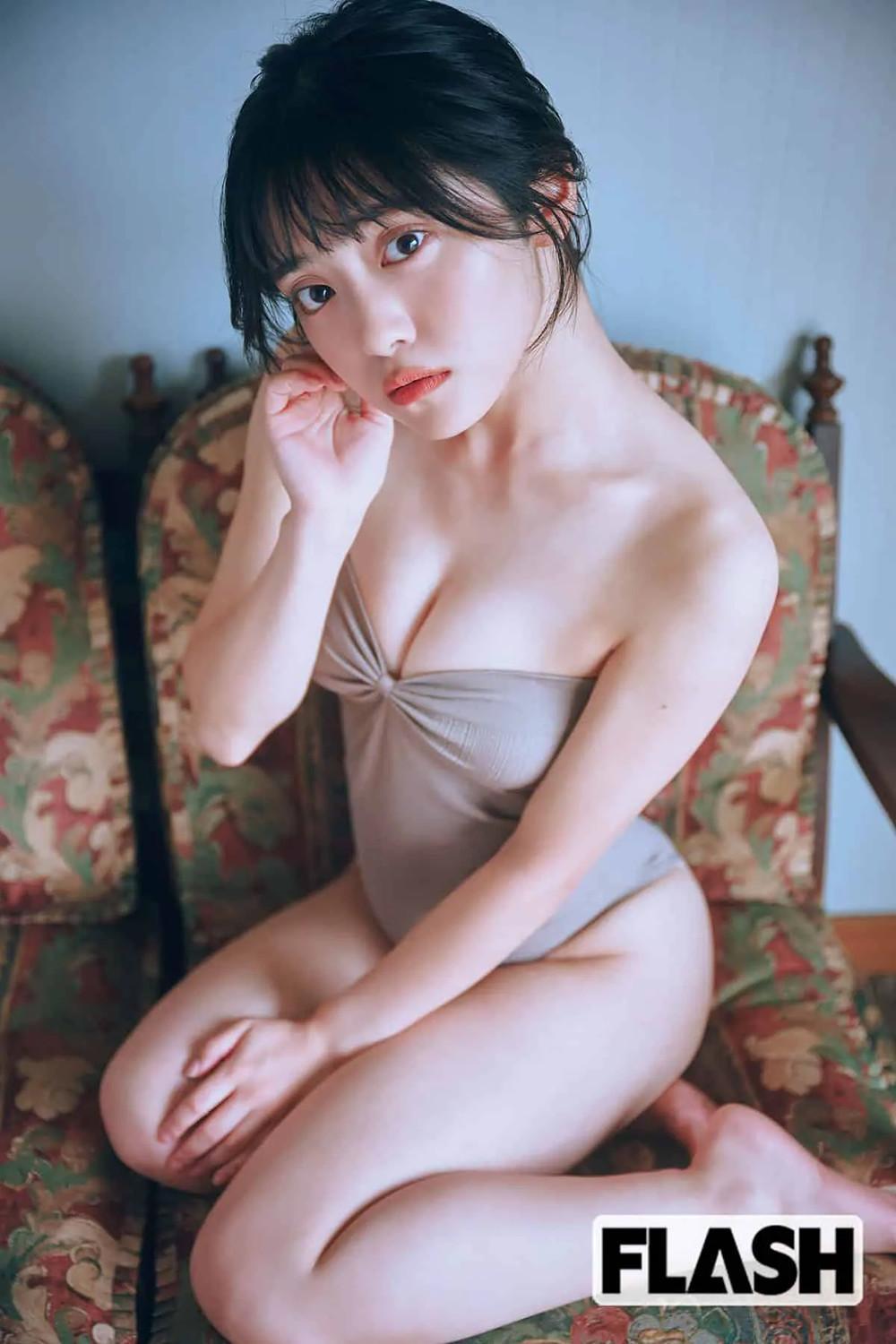 Ayame Okada 岡田彩夢, FLASH 2024.08.13 (フラッシュ 2024年8月13日号)(10)