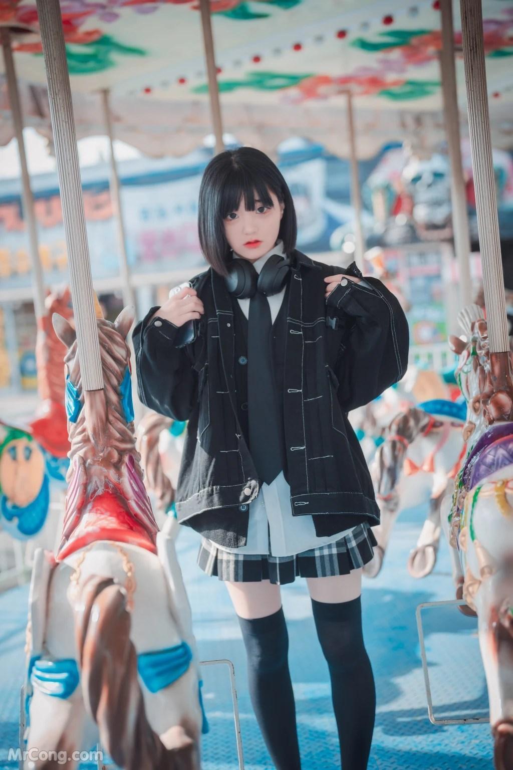 DJAWA Photo - Jeong Jenny (정제니): "Theme Park Girl" (162 photos)(27)