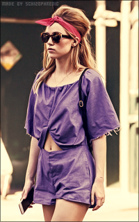 Suki Waterhouse QkF4y6Ky_o