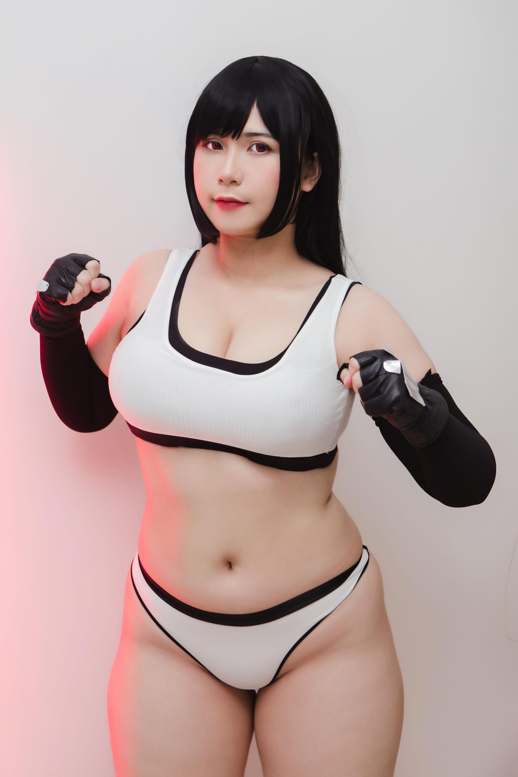 [网红COSER写真] Uy Uy – Tifa Lockhart 套图(5)