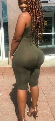 Sexy big booty women-2639