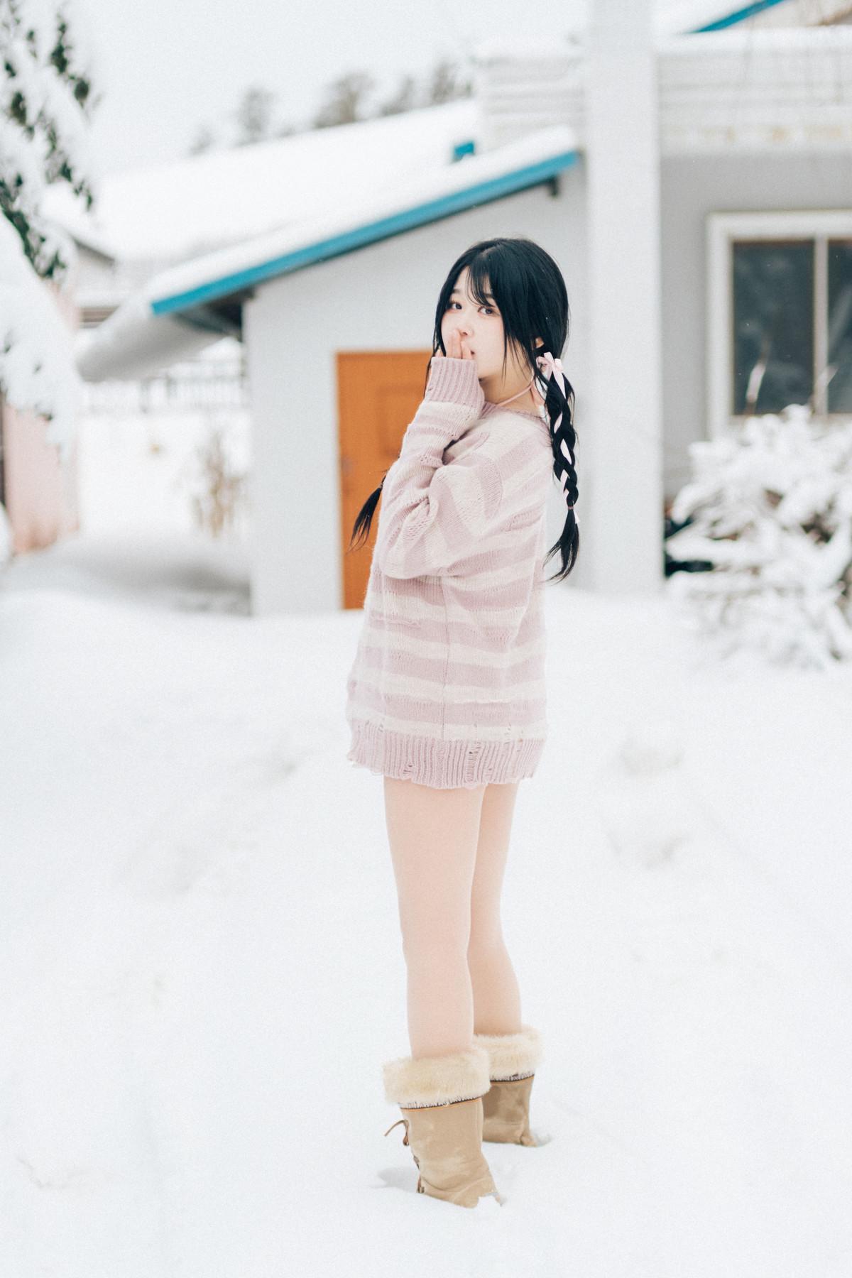 ZIA.Kwon 권지아, [Loozy] Snow Girl Set.02(31)