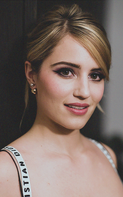 Dianna Agron - Page 2 GCdc1usV_o