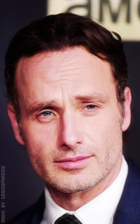 Andrew Lincoln Jm8Sm1VF_o