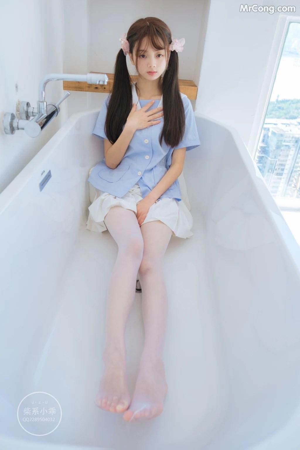 Coser@稚乖画册 Vol.001: 晴空01 白丝双马尾JK (79 photos)(66)