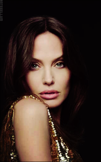 Angelina Jolie BMDtcbun_o