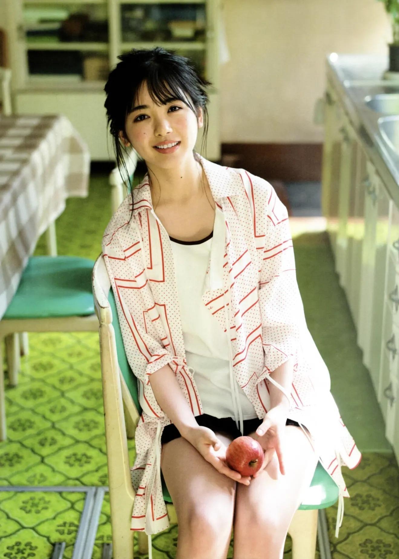 Ayame Tsutsui 筒井あやめ, B.L.T Graph 2021年02月号 Vol.64(2)