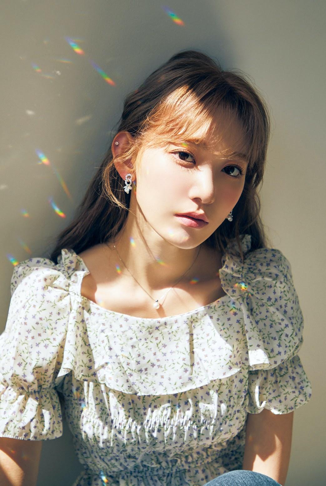 Sakura Miyawaki 宮脇咲良, bis Magazine 2021.07(4)