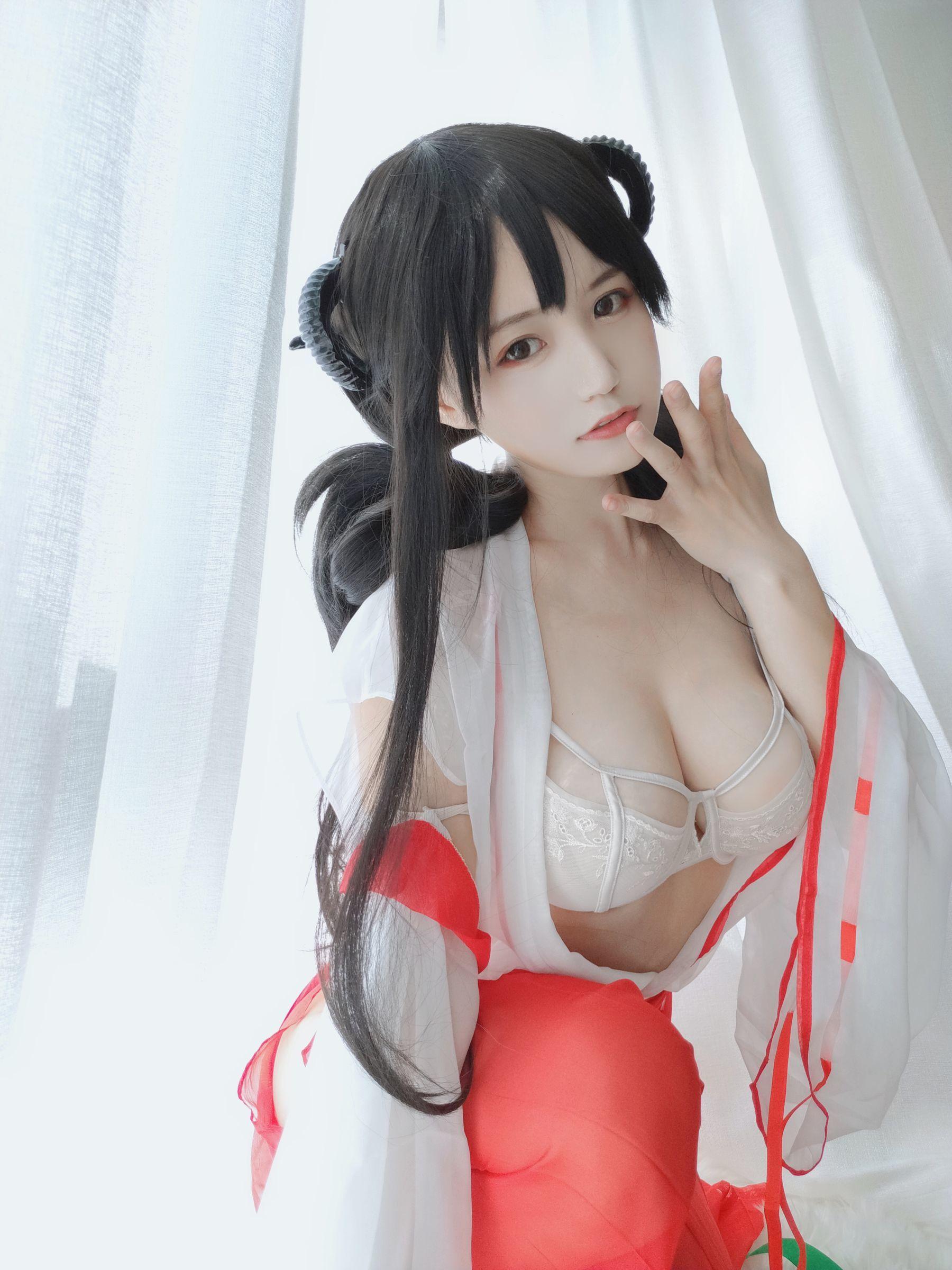 [网红COSER] 动漫博主小仓千代w – 巫女 写真集(24)