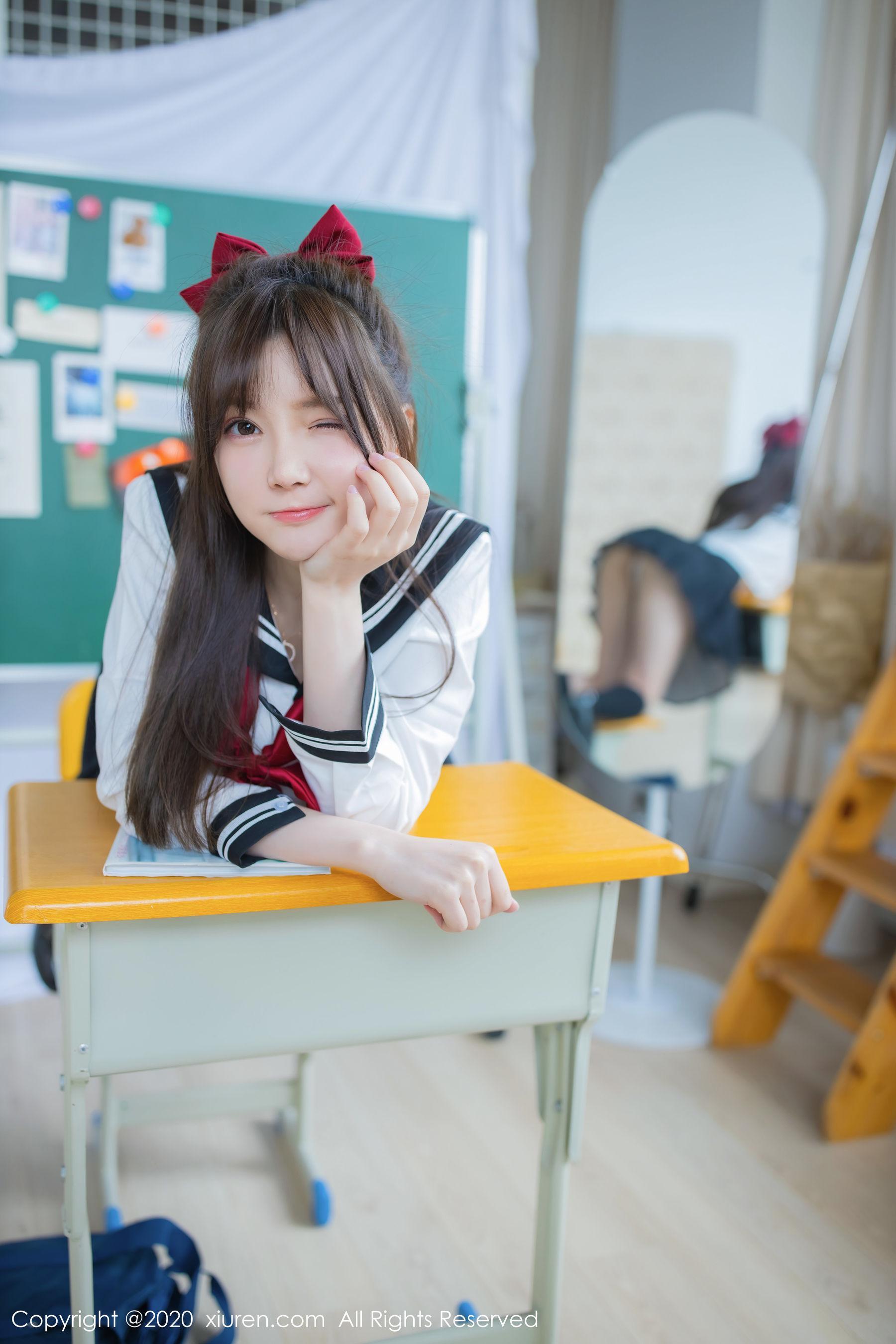 [秀人XiuRen] No.2193 糯美子Mini 《学生服主题》 写真集(6)