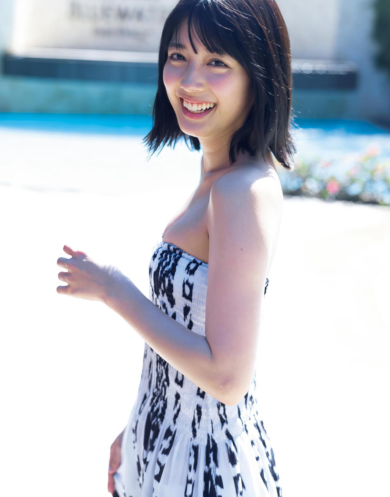 Ruka Matsuda 松田るか, 1st 写真集 [RUKA LUCA] Set.01(10)