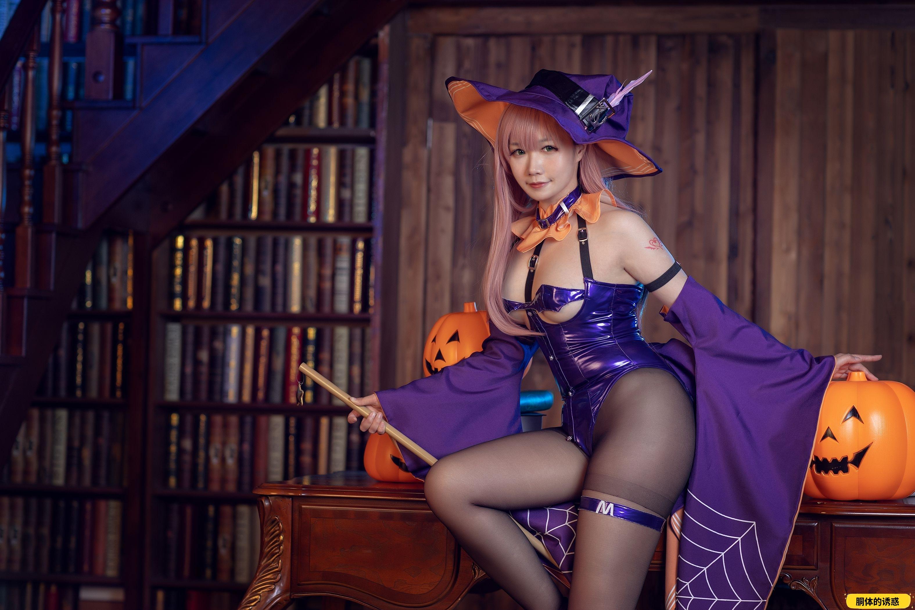 Makachan 麻花麻花酱 - Memphis Halloween (Azur Lane)