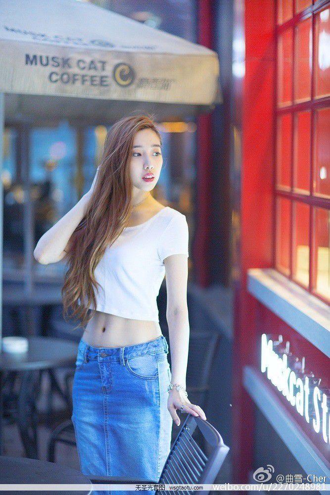 雪儿Cher(曲雪) 微博时尚自拍写真图图片(18)