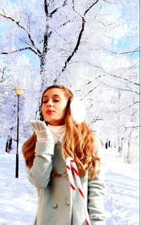 Ariana Grande BRaTzx4F_o