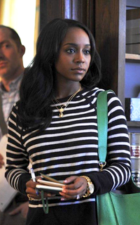 Aja Naomi King 5e8ZeA7G_o