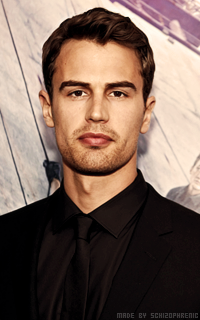 Theo James DUhMzgDQ_o