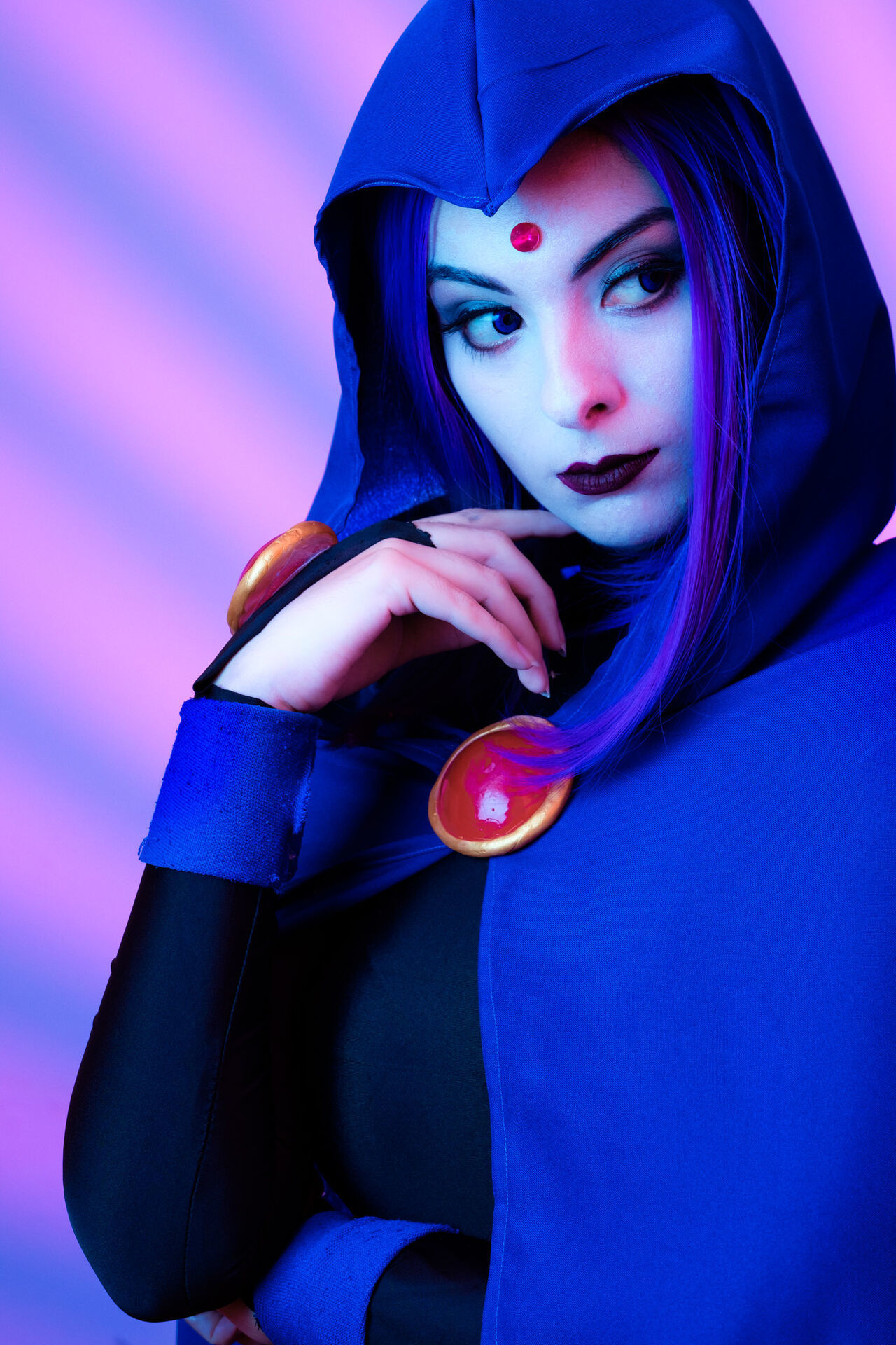 Valentina Kryp - Raven