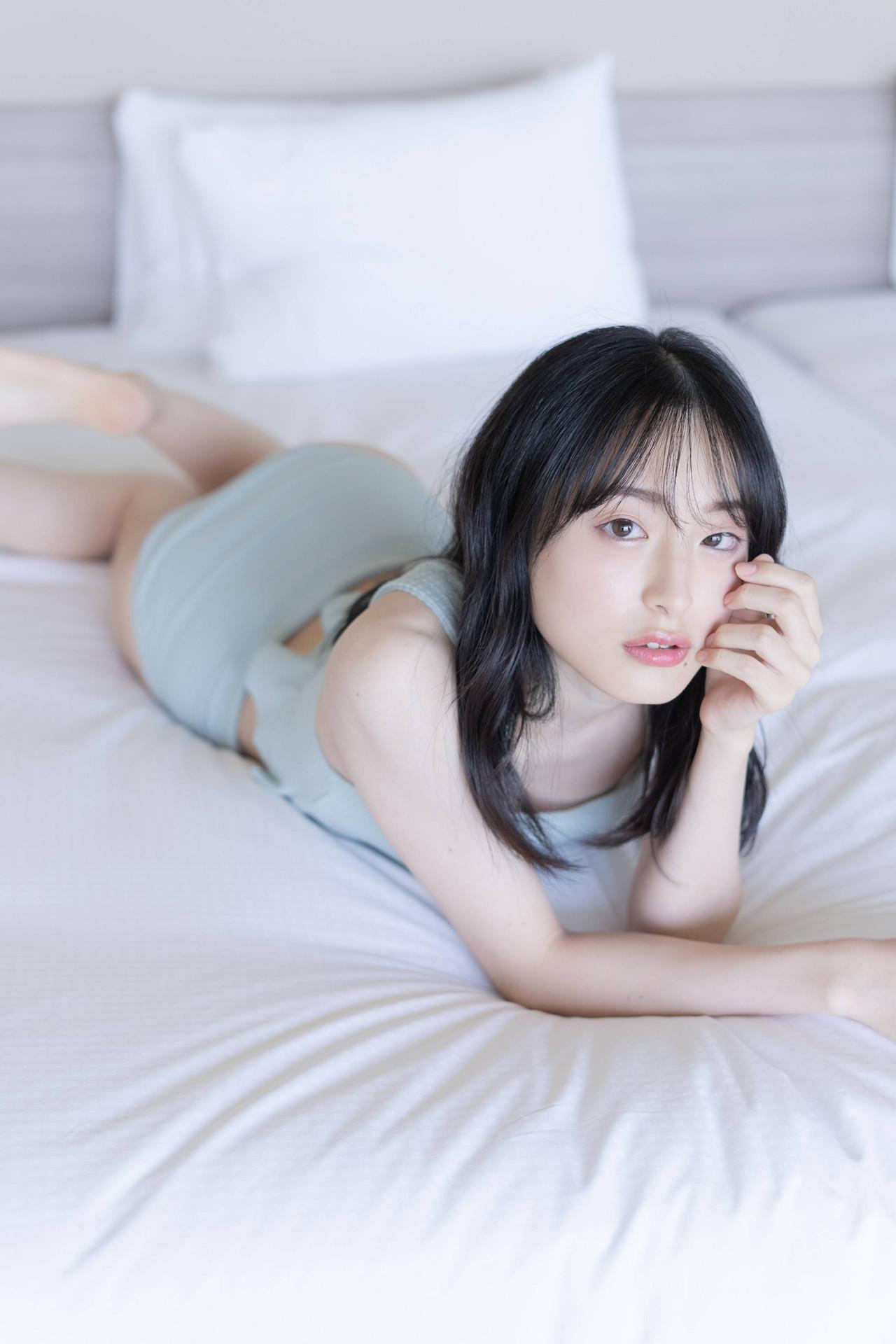 Misaki Kawahara 川原美咲, 48Times Premium Album 写真集 Set.01(32)