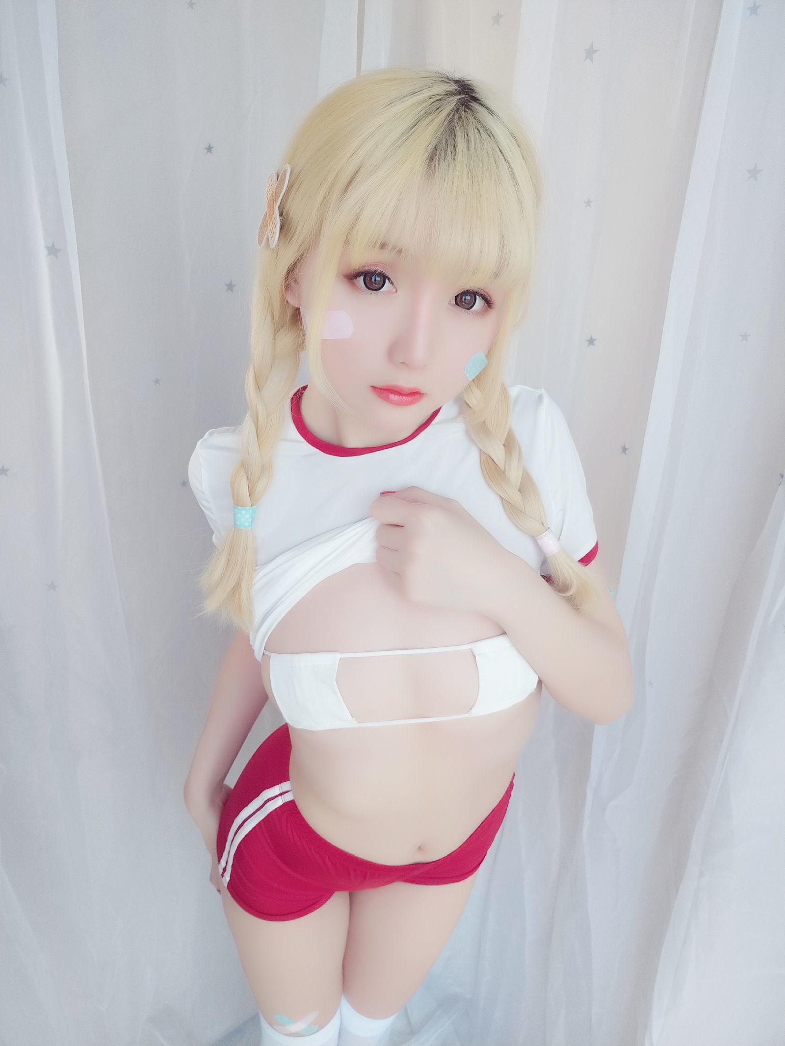 星之迟迟 《弱气学园包》 [福利COSPLAY] 写真集(46)