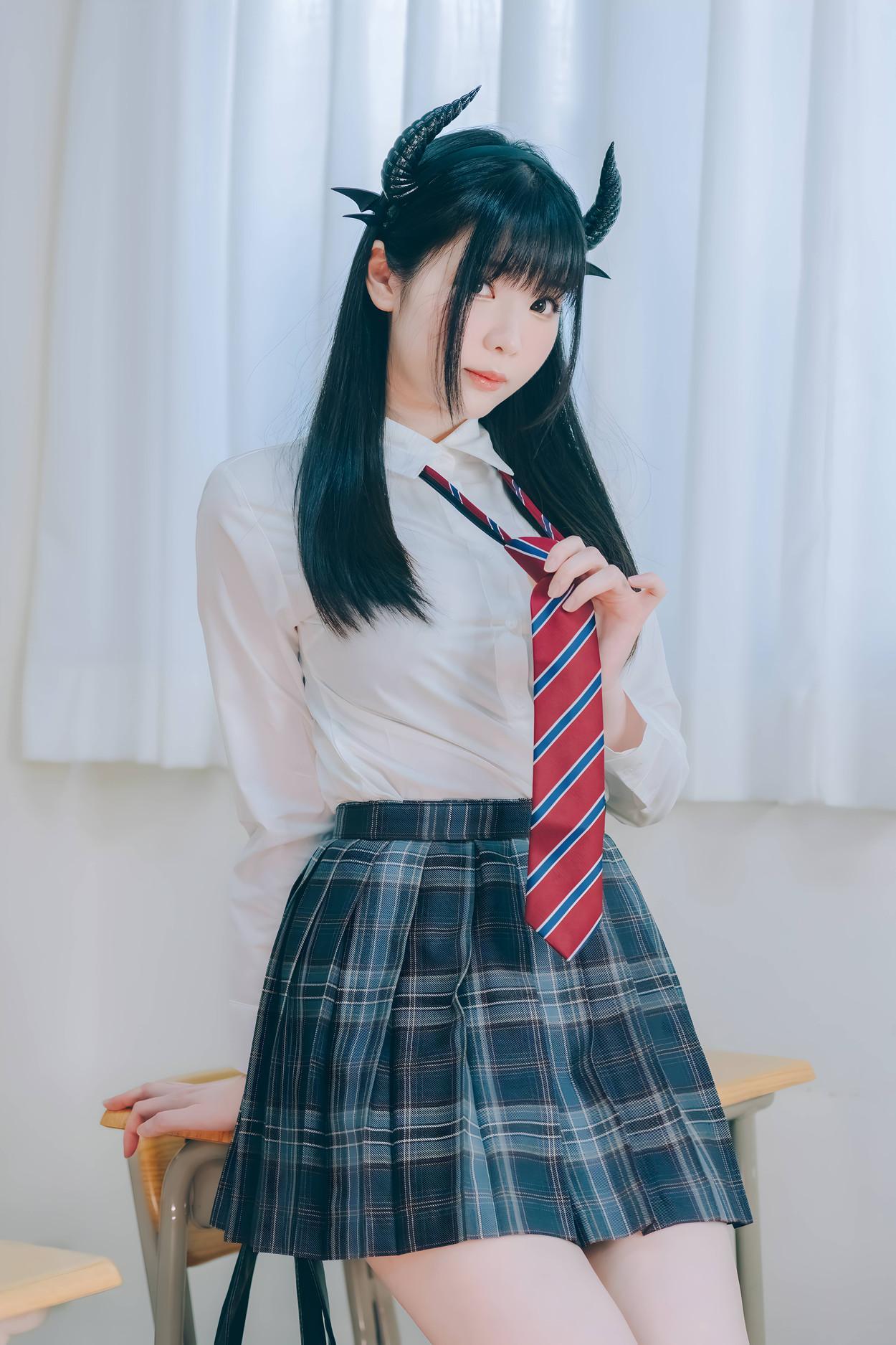 Cosplay 霜月shimo DL版写真集 隣のサキュバス霜月さん！！Vol.01 Set.01(36)