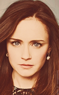 Alexis Bledel SHkMj6Q4_o