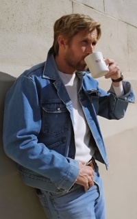 Ryan Gosling MPTYzWsZ_o