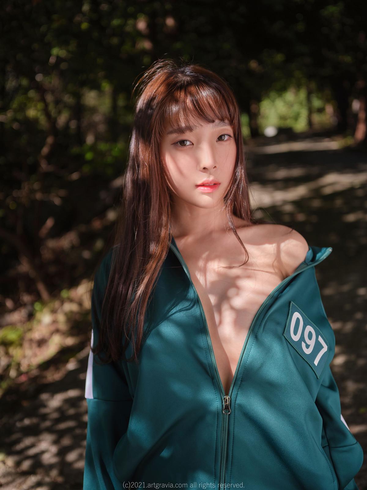 Kang Inkyung 강인경, ArtGravia Vol.338 Photobook Set.01(1)