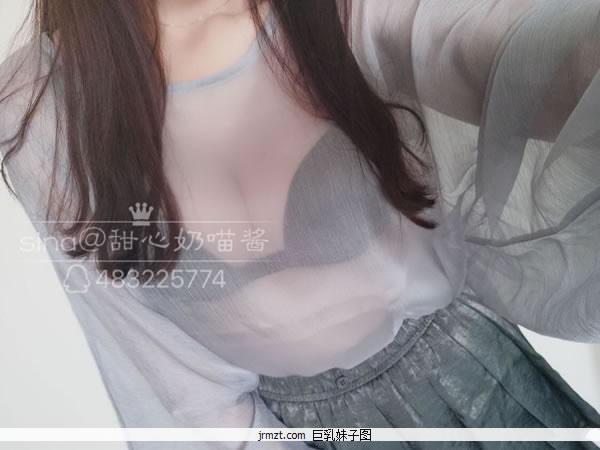 极品网红MM小黄瓜人体套图大胆写真(30)