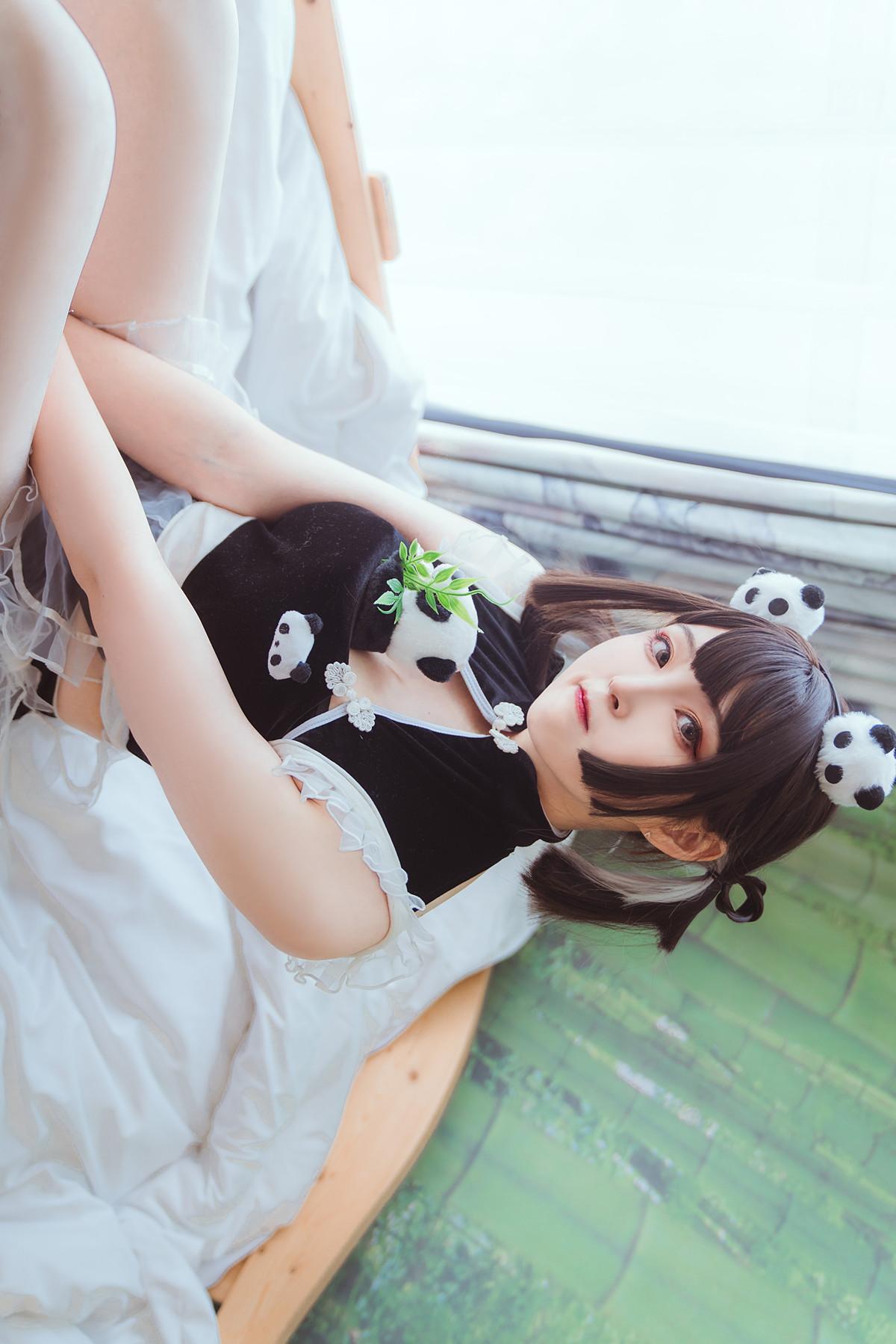 Cosplay Natsuko夏夏子 熊猫女仆(15)
