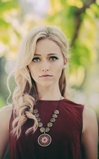 Johanna Braddy LYFCFqaH_o