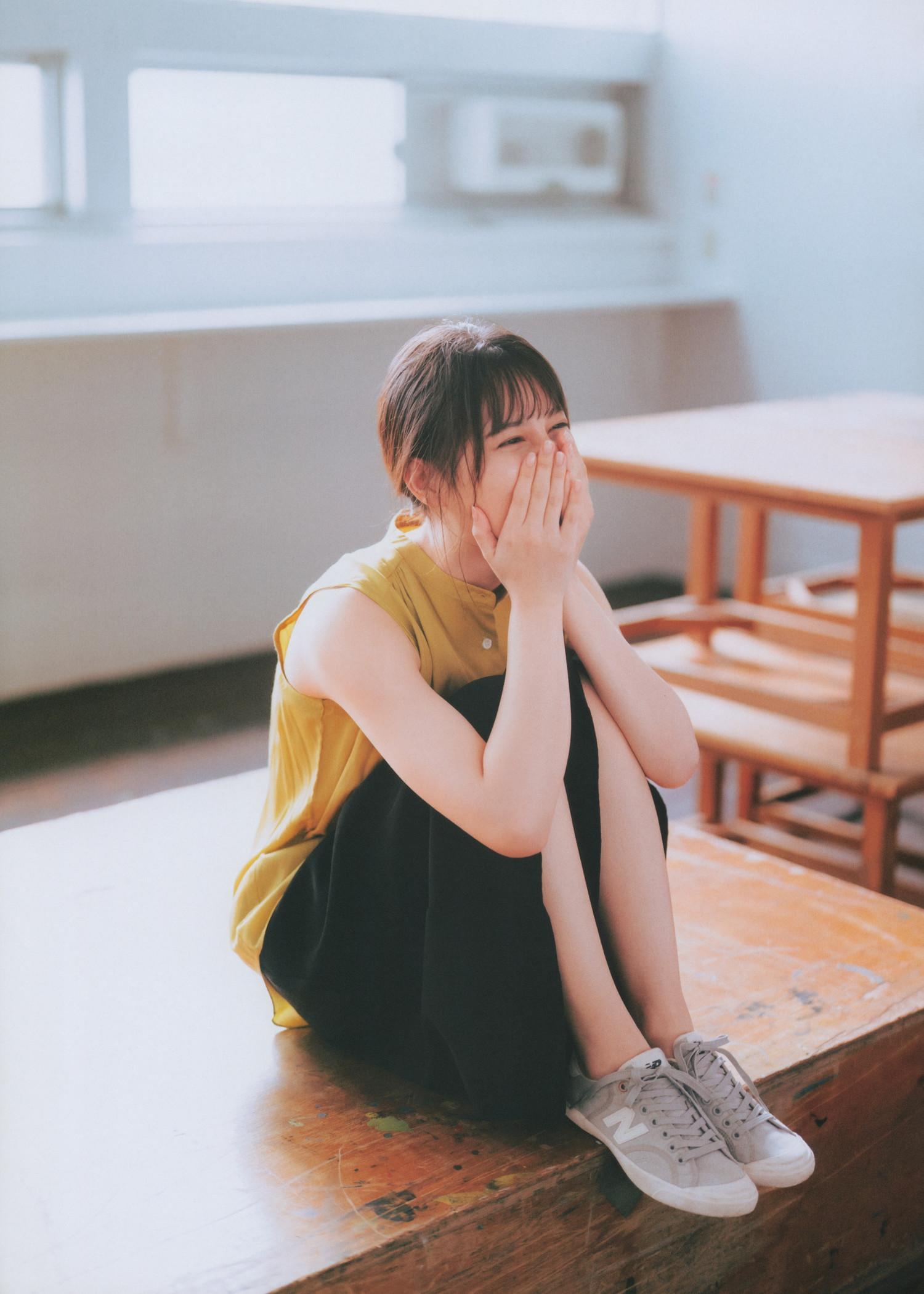 Nao Kosaka 小坂菜緒, B.L.T. 2022.11 (ビー・エル・ティー 2022年11月号)(22)