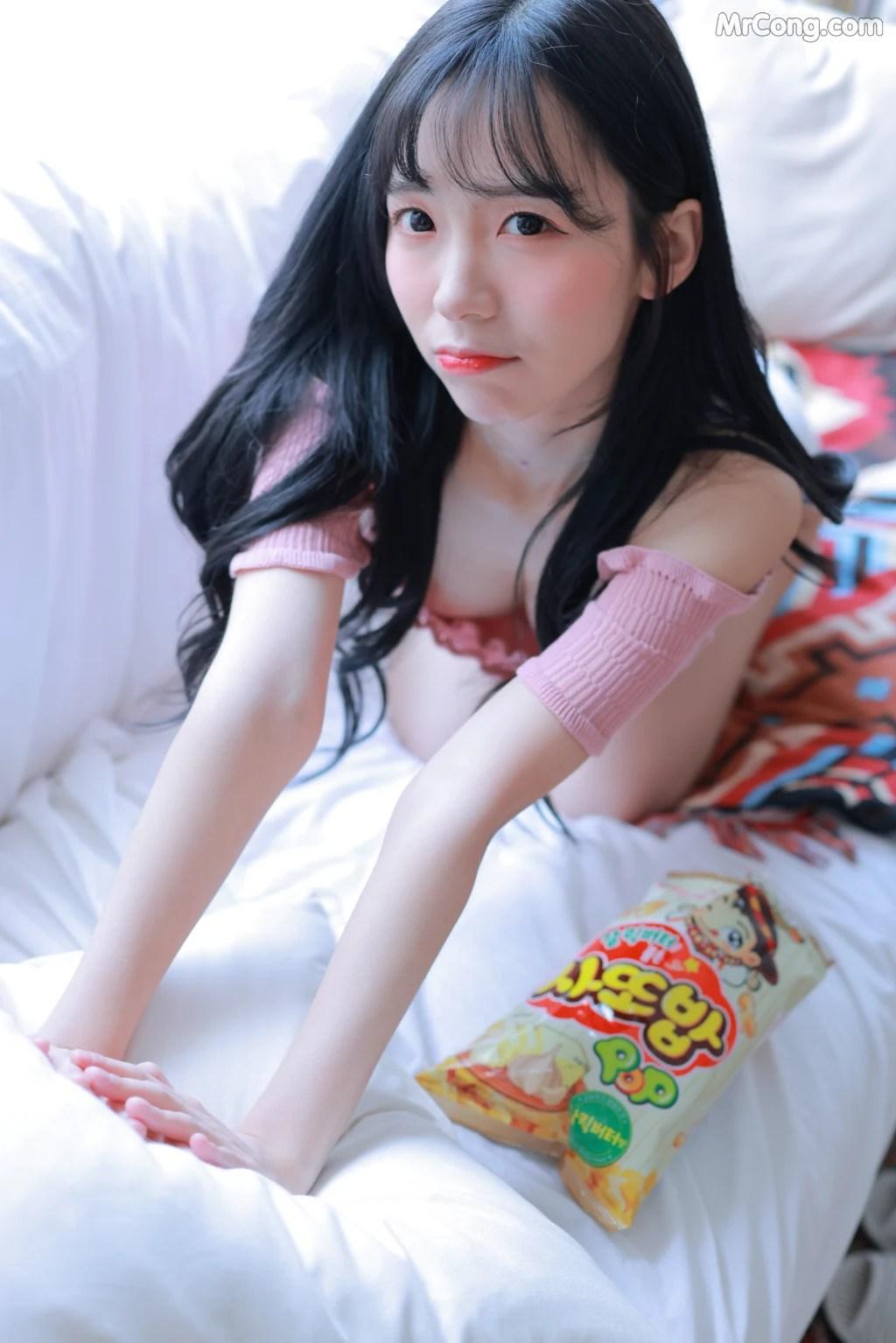 쏘블리 (@leeesovely): Housekeeper 2-1 Photo Set Collection (94 photos )(81)