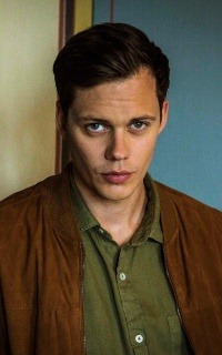 Bill Skarsgard 65BFAICo_o