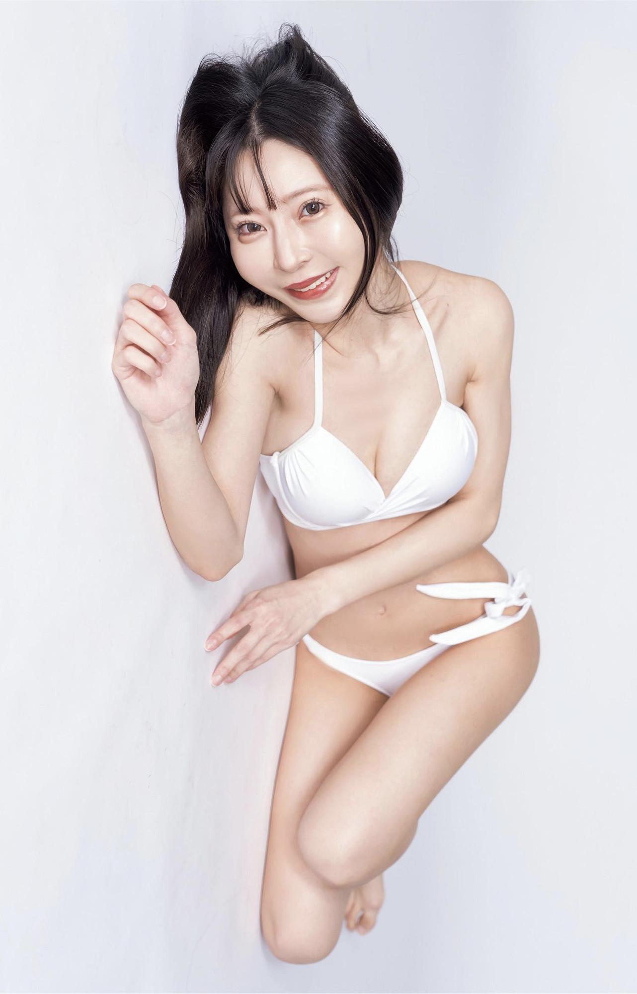 SAYUMI さゆみ, Rin Hanase 花瀬凛, EX-MAX! DELUXE 2025 真冬の特大号(16)