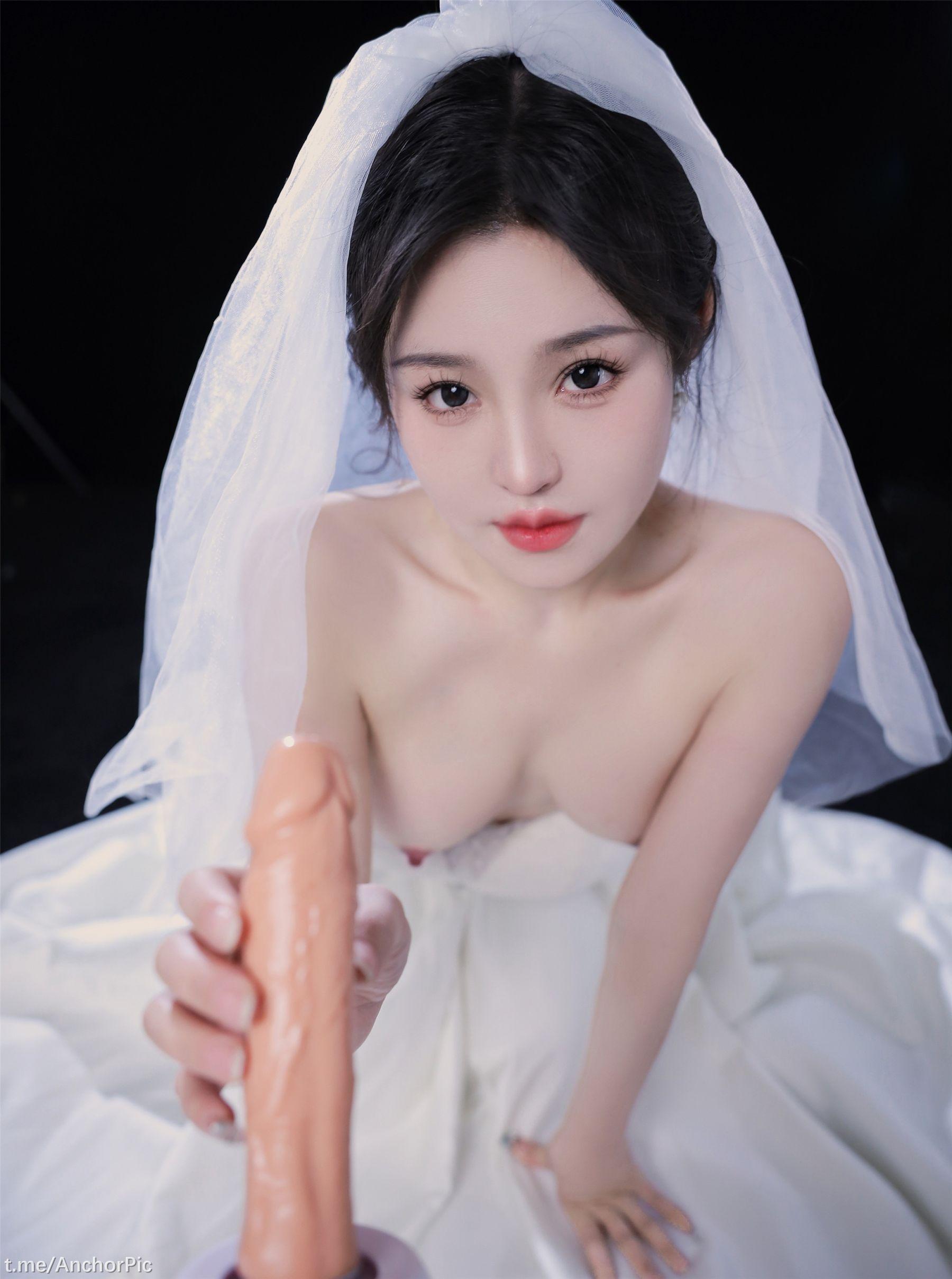 国模套图 桃暖酱《婚纱》(36)