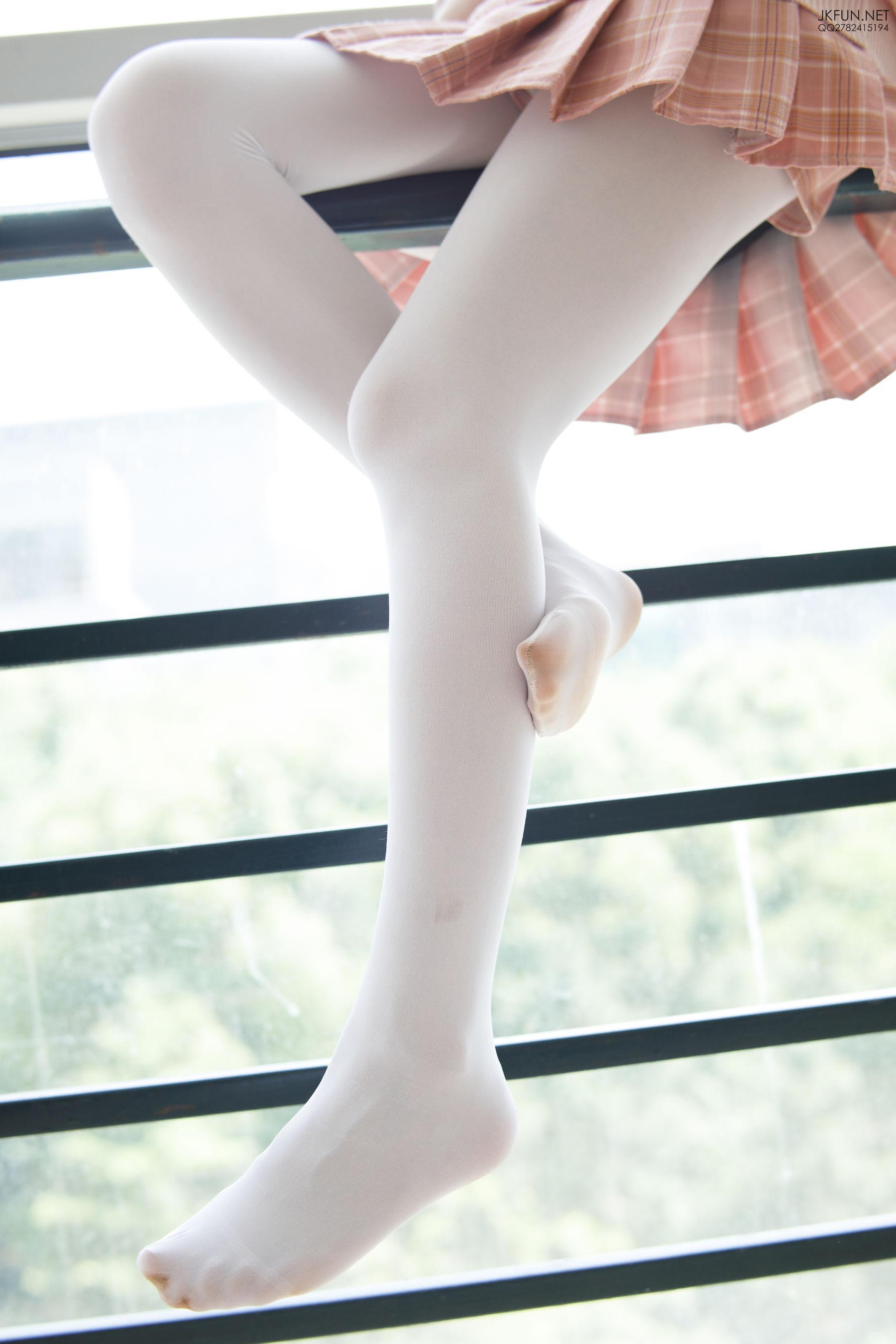 默陌《80D白丝》 [森萝财团] JKFUN-007 写真集(90)