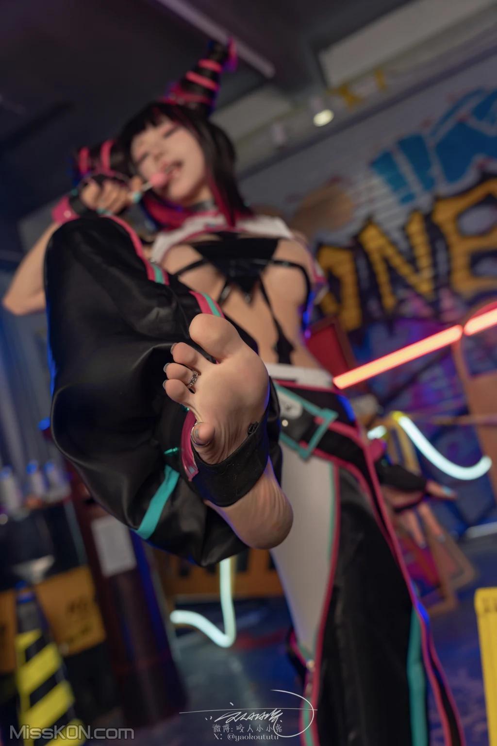 Coser@黏黏团子兔: 街霸 韩蛛俐 (81 photos )(23)