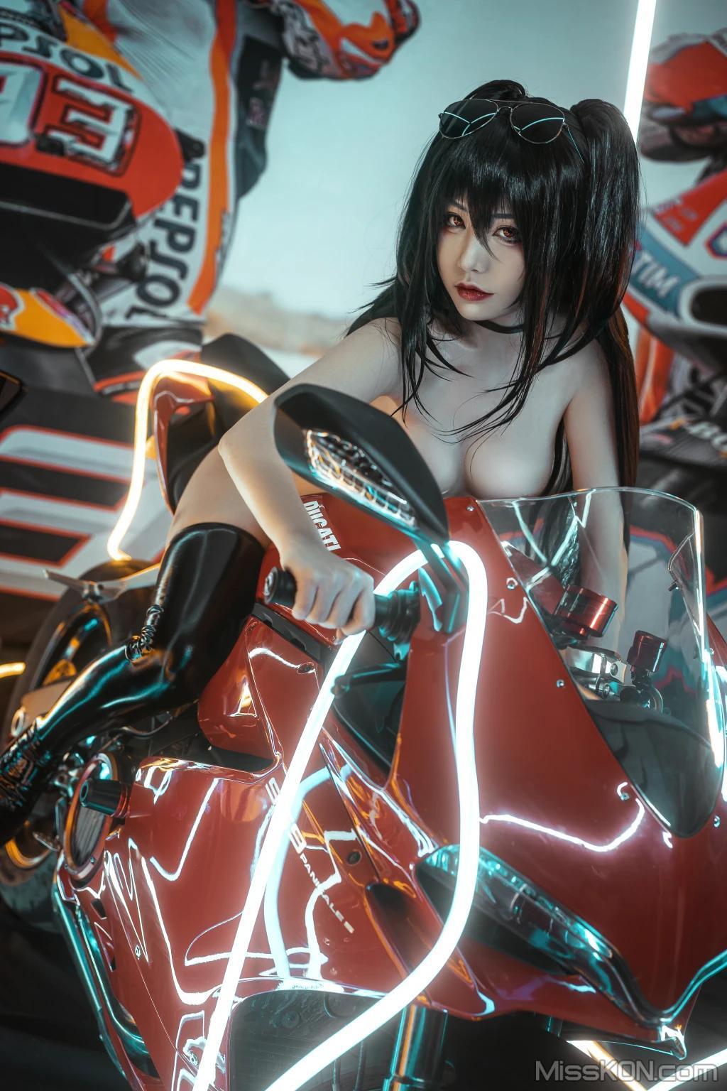 Coser@爆机少女喵小吉 (Nekokoyoshi): 碧蓝航线-大凤 (31 photos )(17)