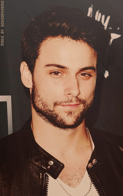 Jack Falahee OosXxQwL_o