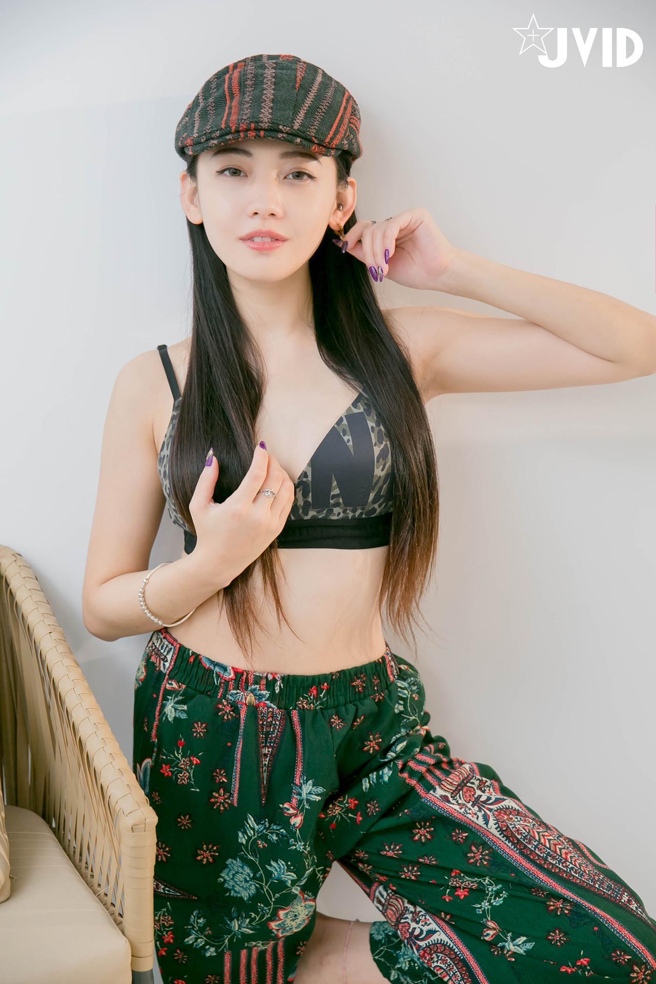 JVID 夏暮光 – 私底下穿著就讓人喜歡的性格美女 Set.01(6)