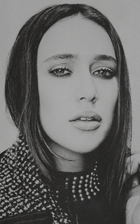 Alycia Debnam Carey BhudAlm3_o