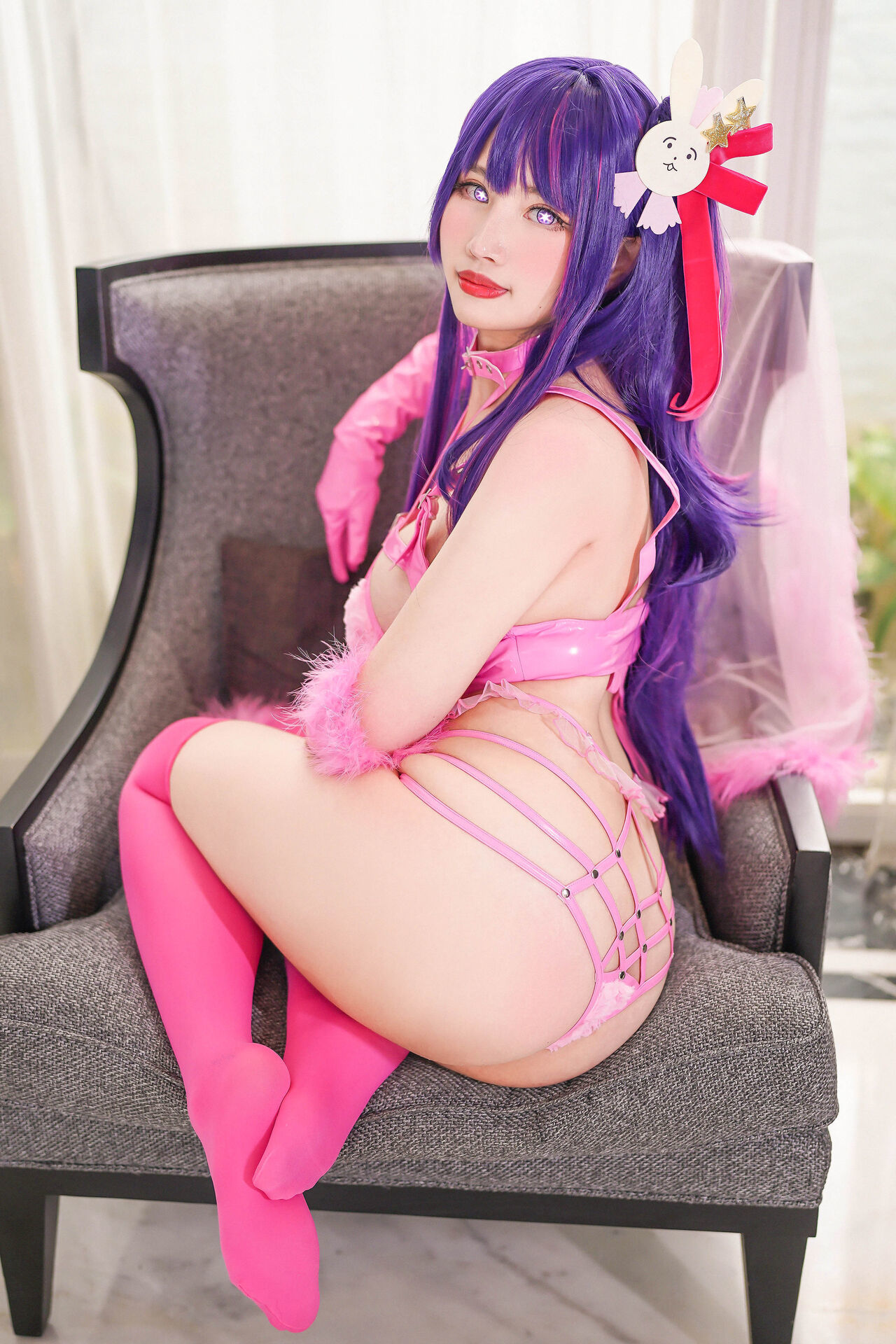 Kaya Huang - Ai Hoshino