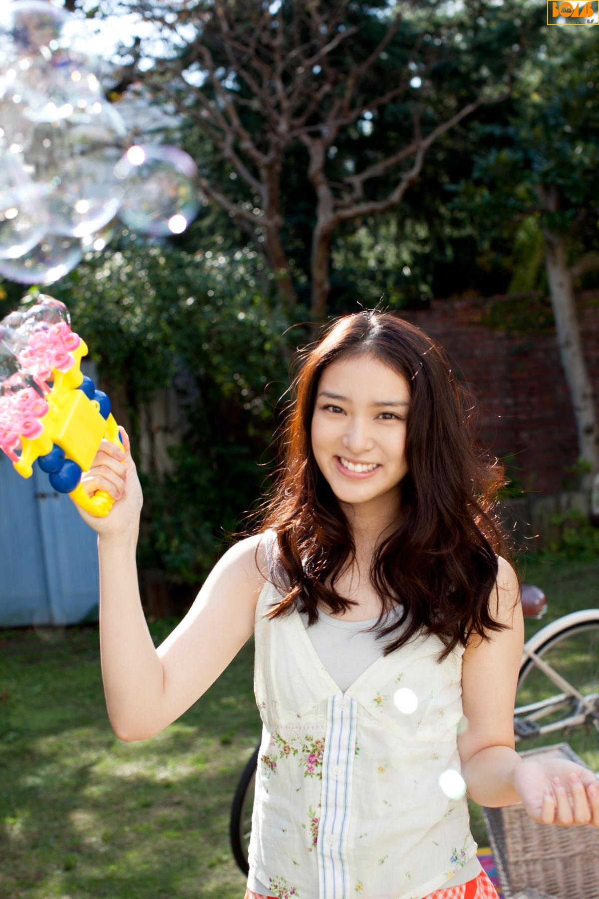 [Bomb.TV] 2012年02月号 武井咲 Emi Takei 写真集(23)