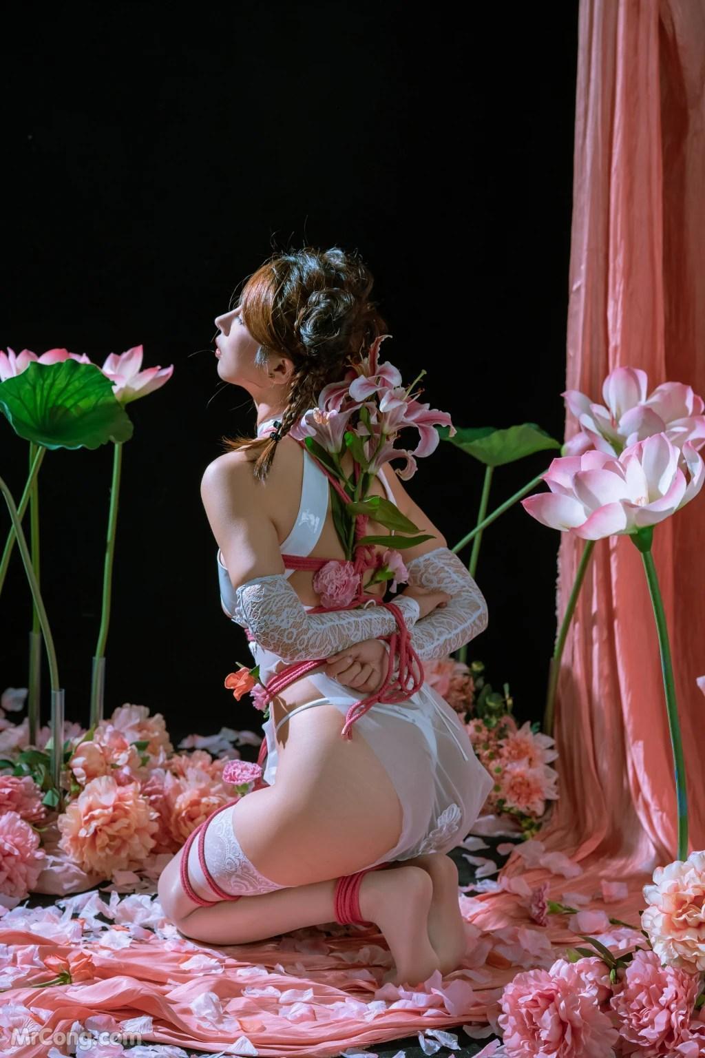 Coser@云溪溪 (Yunx1x1) Vol.060: 奶桃桃 月 (48 photos)(29)