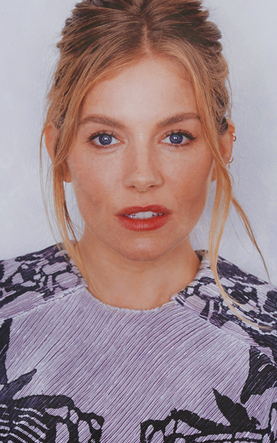 Sienna Miller - Page 6 EKKGCE7u_o