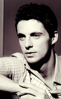 Matthew Goode QgaI7ngi_o