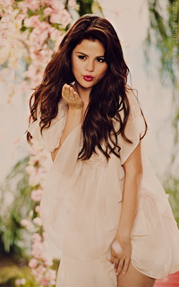 Selena Gomez IlLzAKLF_o