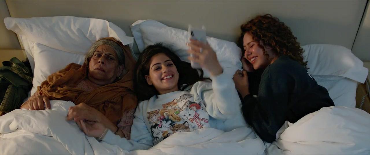 Guddiyan Patole (2019) Punjabi 720p HDRip x264 AAC 5 1 ESubs-LHD Guddiyan Patole (2019) Punjabi 720p HDRip x264 AAC 5 1 ESubs-LHD