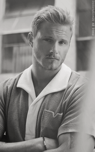 Alexander Ludwig IlGqQu4n_o