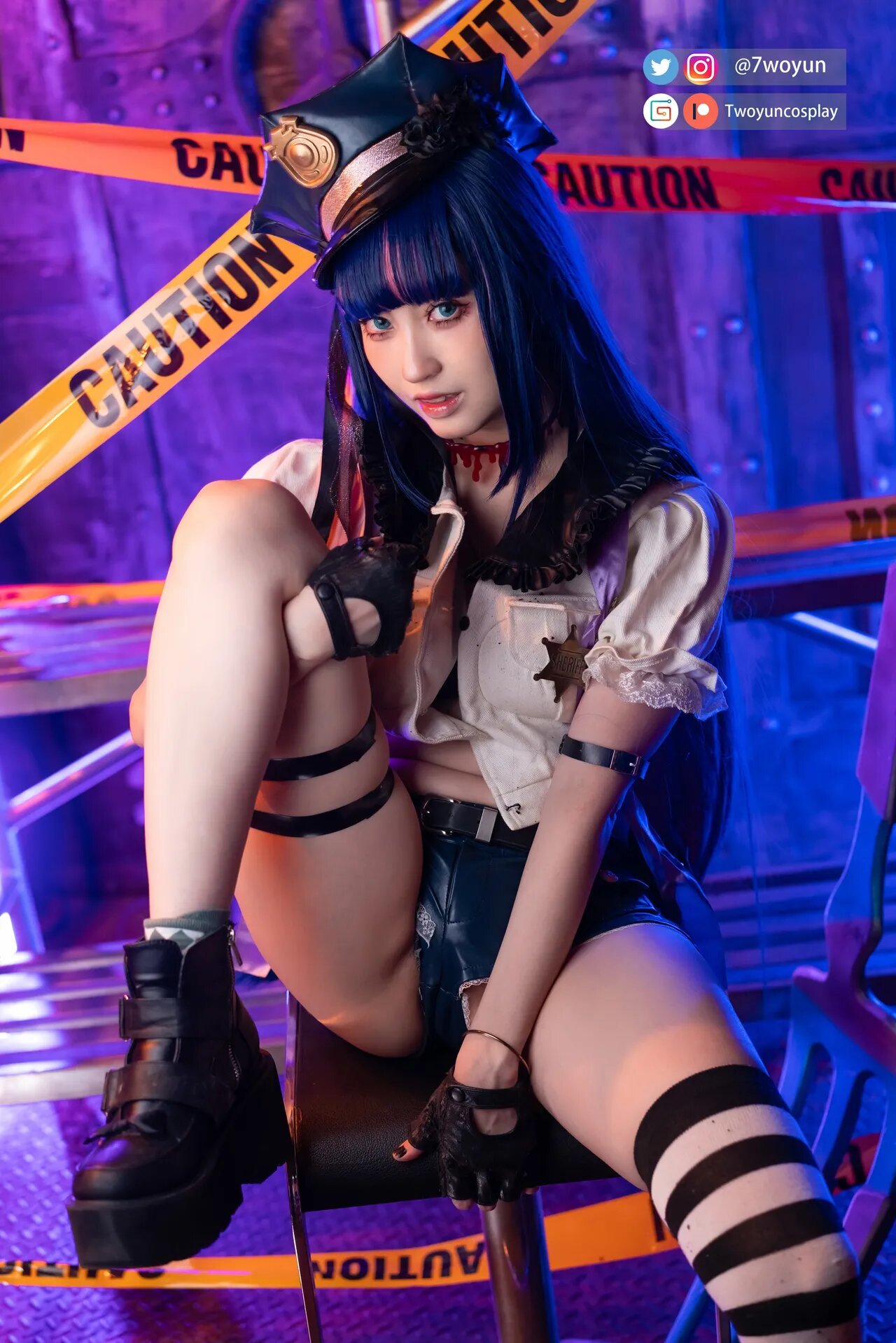 Twoyun - Officer Stocking
